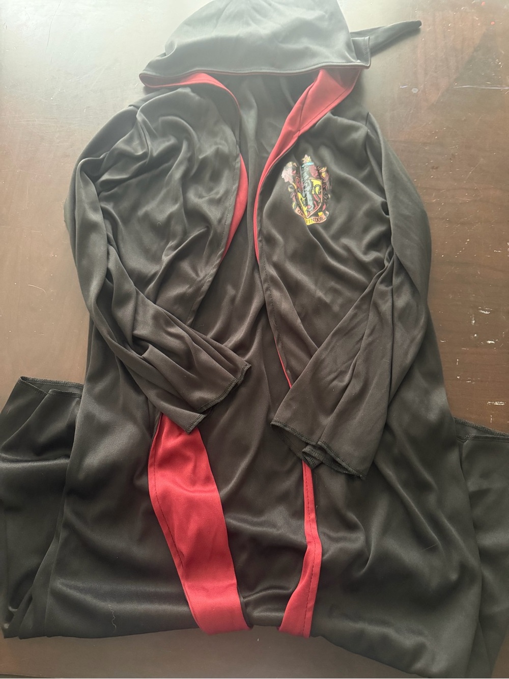 Black and Red Hooded Hogwarts Robe